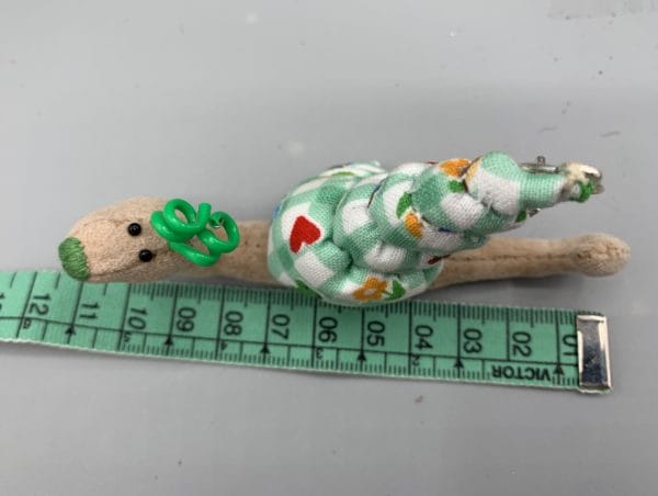 Bärino Schnecke Harmony 11 cm Künstlerbär – Bild 6