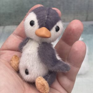 Bärino Pinguin Wobbles 8 cm Künstlerbär