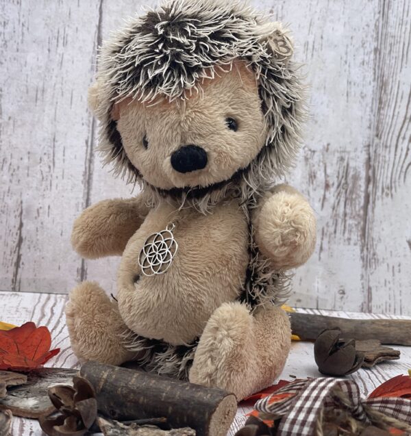 Bärino Igel Selma 18 cm Künstlerbär – Bild 8