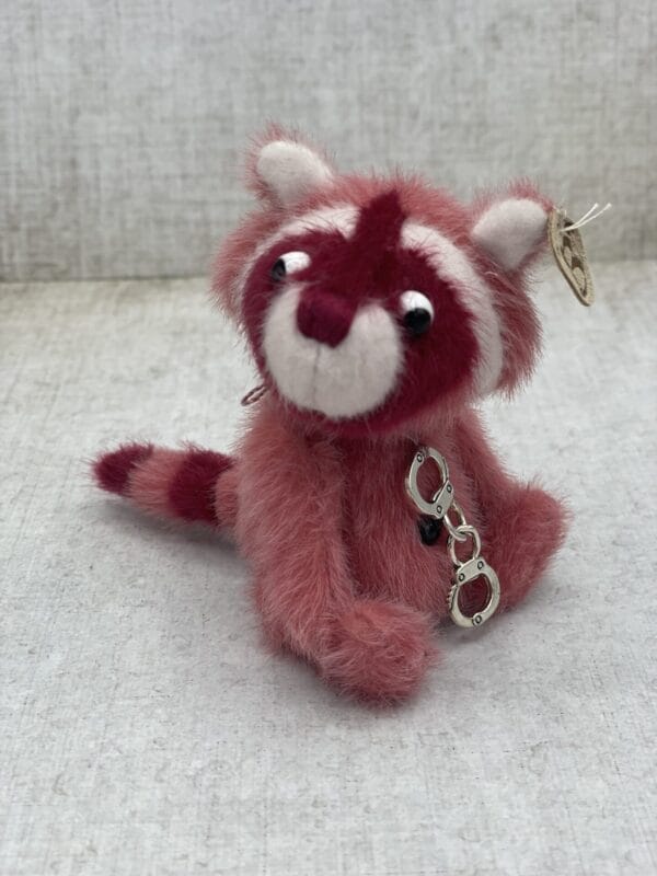 Bärino Waschbärdame Francesca. 10 cm Künstlerbär