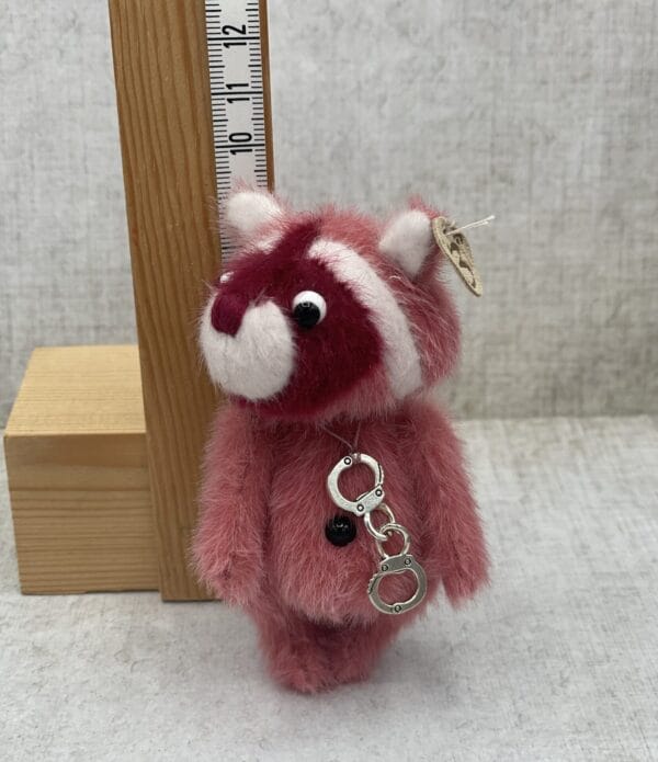 Bärino Waschbärdame Francesca. 10 cm Künstlerbär – Bild 3
