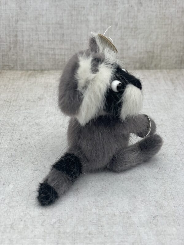Bärino Waschbär Diego 10 cm Künstlerbär – Bild 7