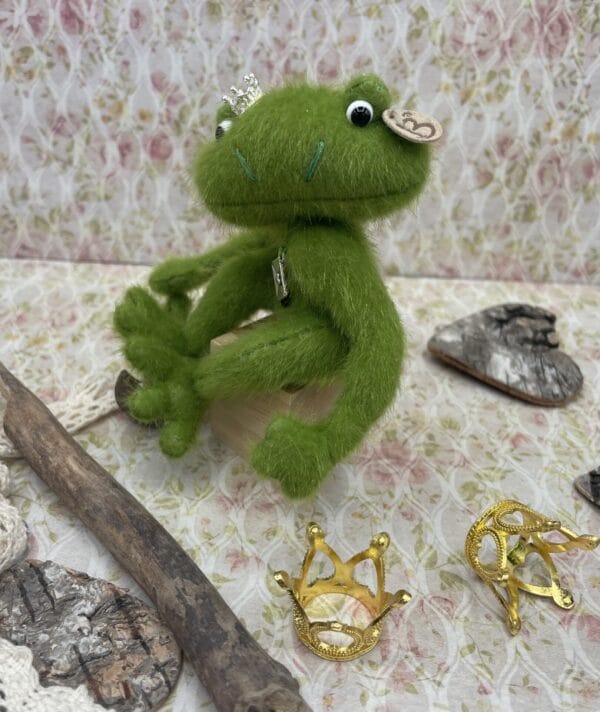Bärino Frosch Louis 12 cm Künstlerbär – Bild 6