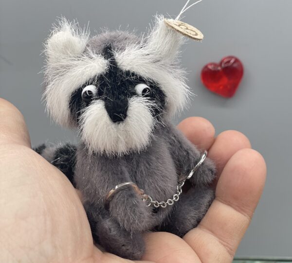 Bärino Waschbär Alessio 9 cm Künstlerbär – Bild 8