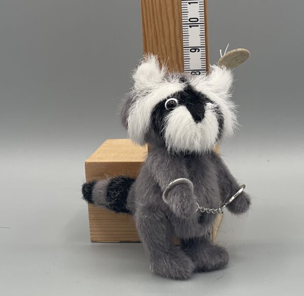 Bärino Waschbär Alessio 9 cm Künstlerbär – Bild 9