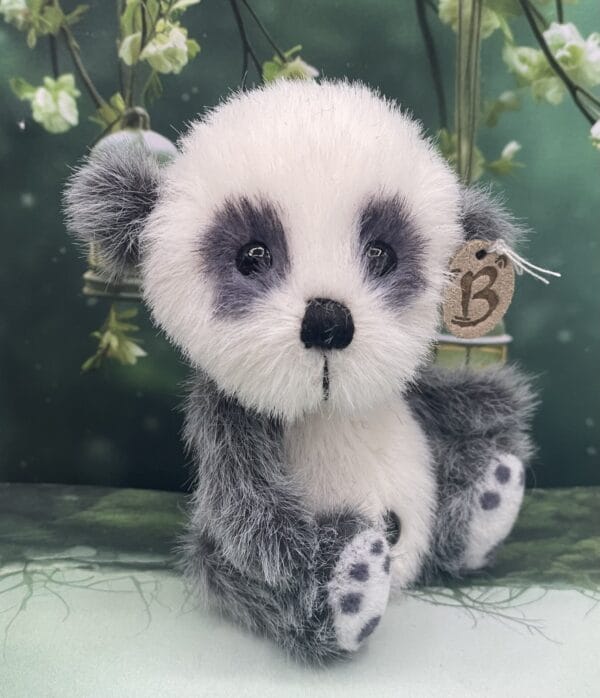 Bärino Panda Benje 9 cm Künstlerbär – Bild 5