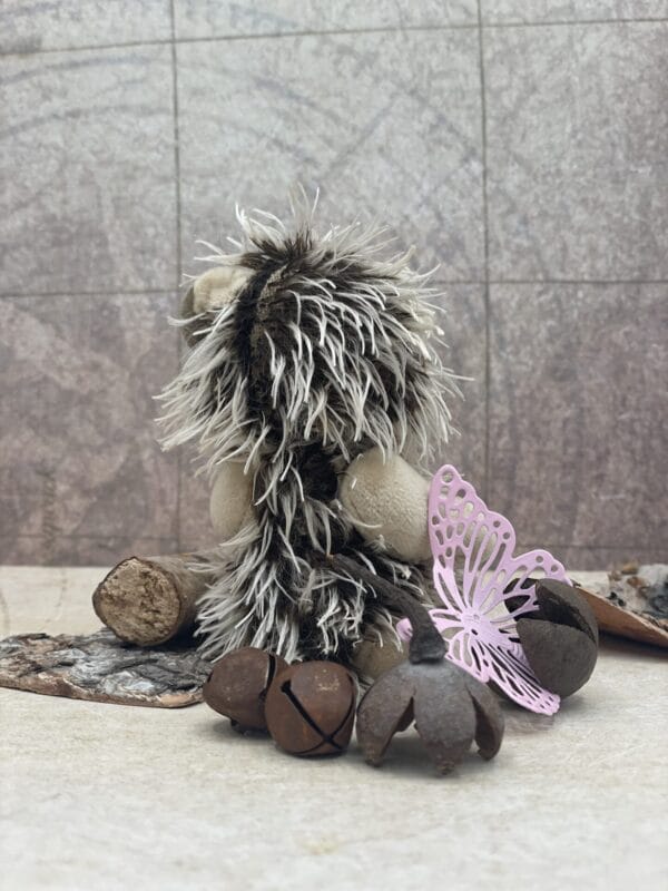 Bärino Igel Ilay 9 cm Künstlerbär – Bild 6