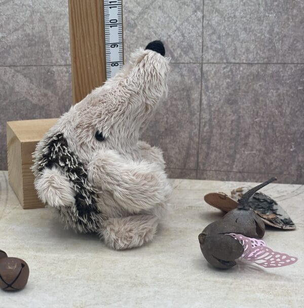 Bärino Igel Marlin 10 cm Künstlerbär – Bild 7