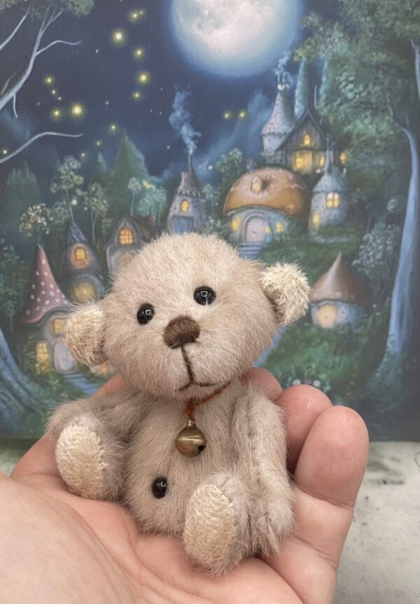 Bärino Bär Creamy 9 cm Künstlerbär – Bild 7