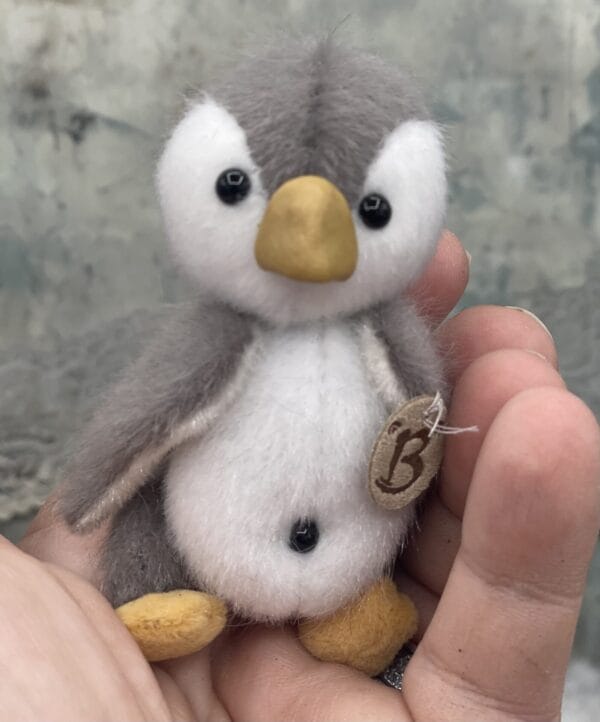 Bärino Pinguin Poppy 7 cm Künstlerbär
