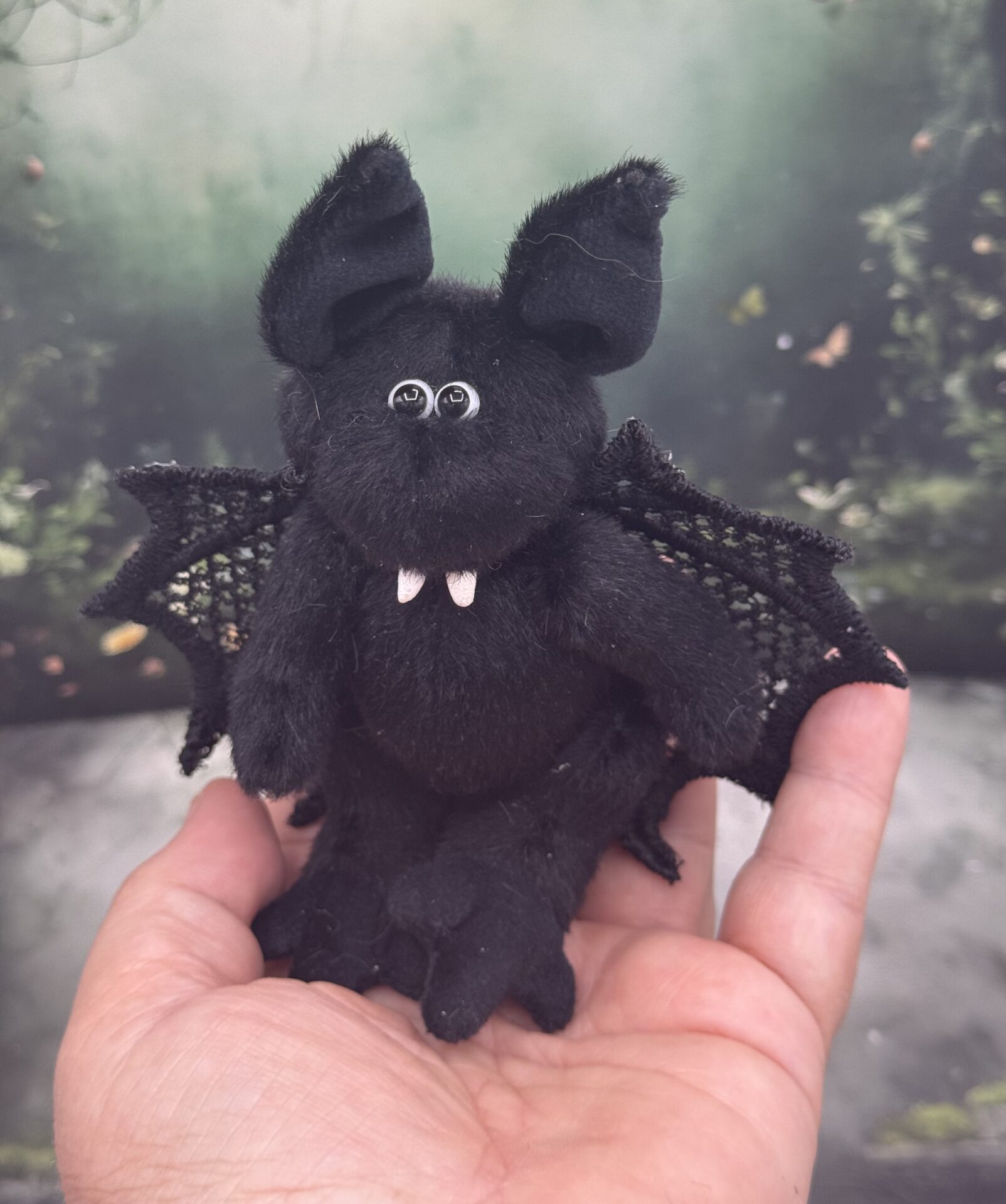 Bärino Fledermaus Amos 14 cm Künstlerbär – Bild 6