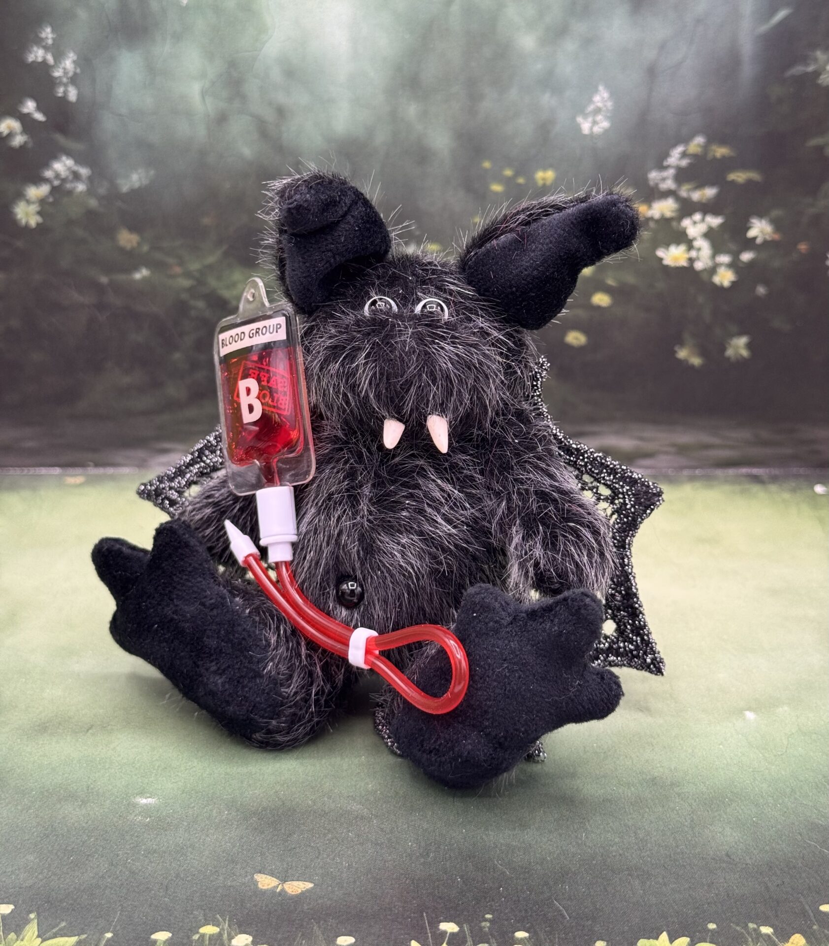 Bärino Fledermaus Silverio 13 cm Künstlerbär