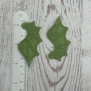 Flügel grün 6×3 cm