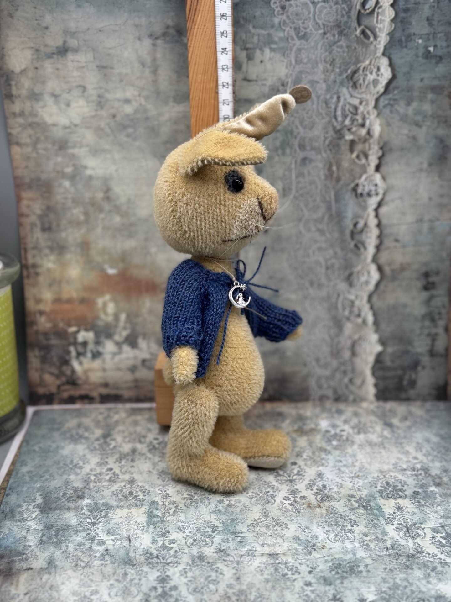 Bärino Hase Max 24 cm Künstlerbär – Bild 4