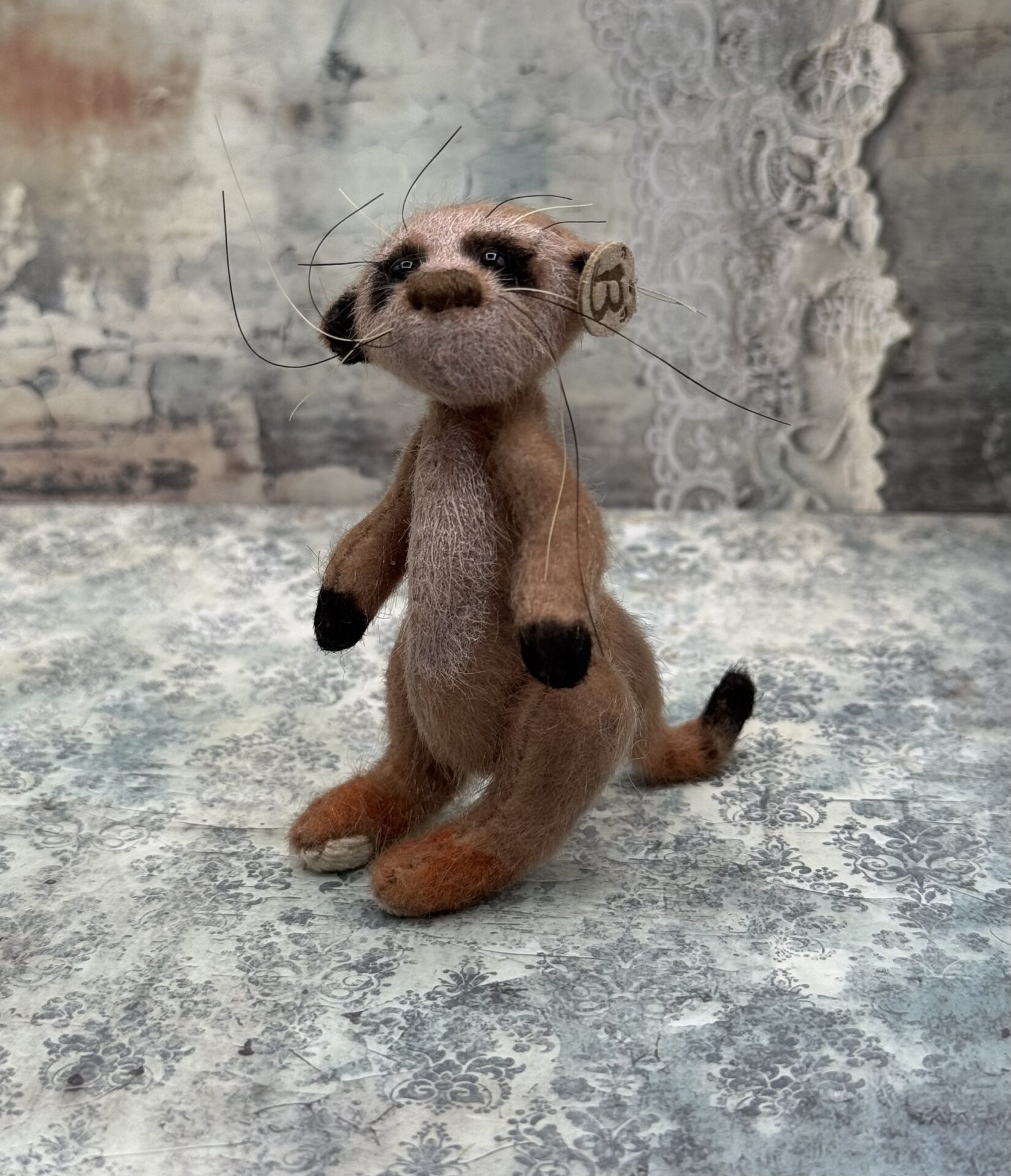 Bärino Erdmännchen Edwin 8 cm Künstlerbär – Bild 3