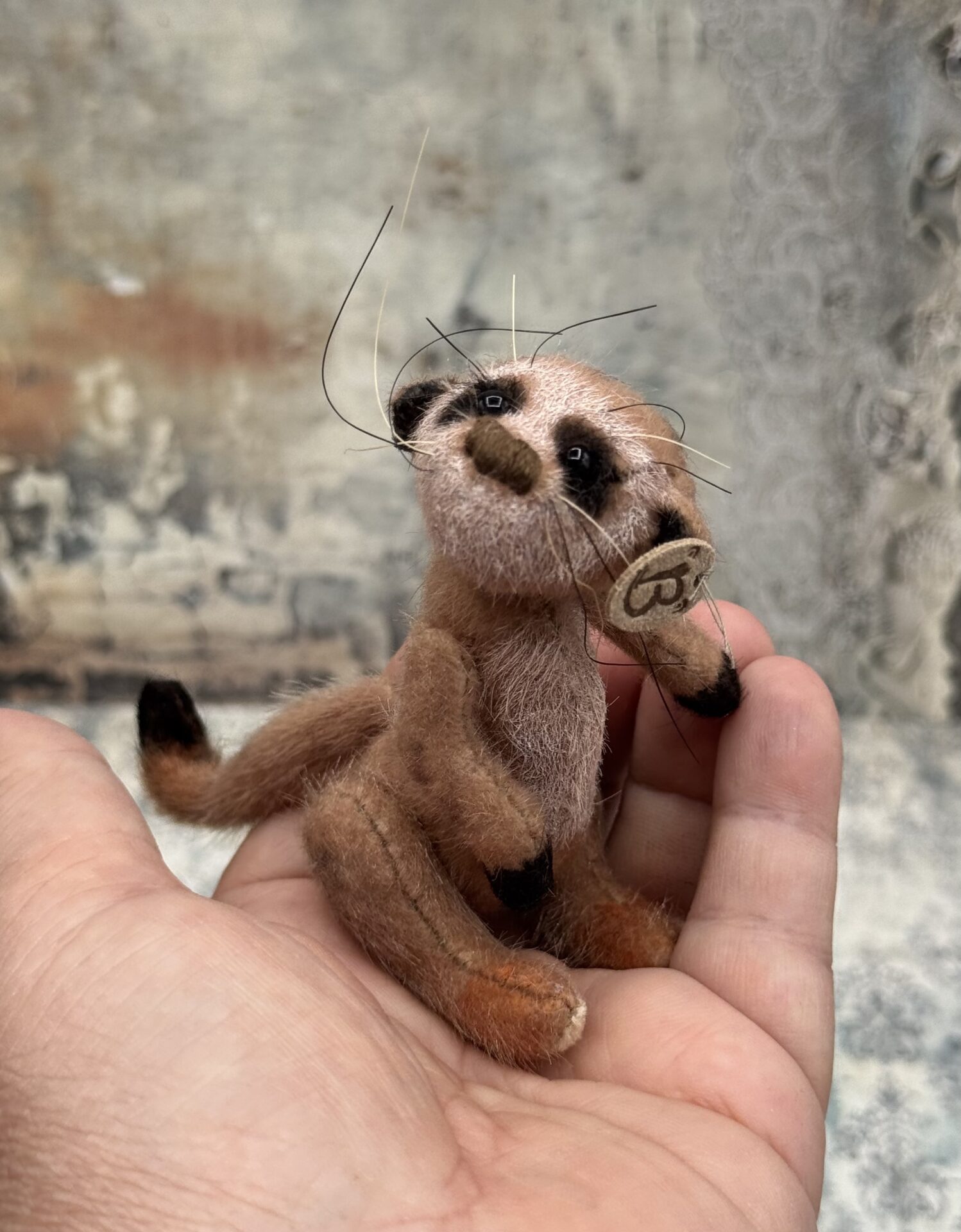 Bärino Erdmännchen Edwin 8 cm Künstlerbär – Bild 6